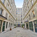 Pick A Flat\'S Apartment In Opera - Rue Grange Bateliere